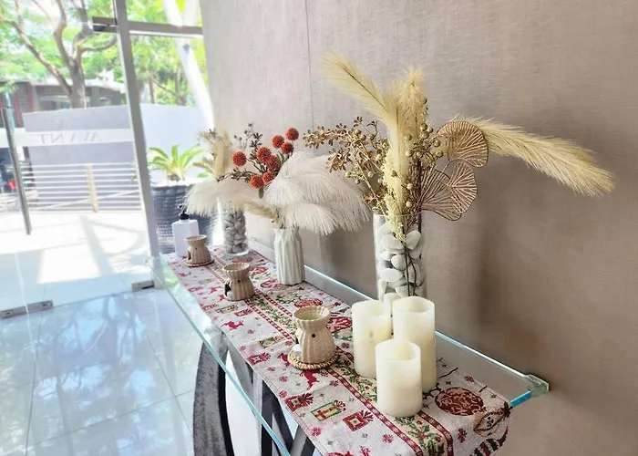 Bgc Fresh & Cozy Near Burgos Circle With Fast Internet Connection *